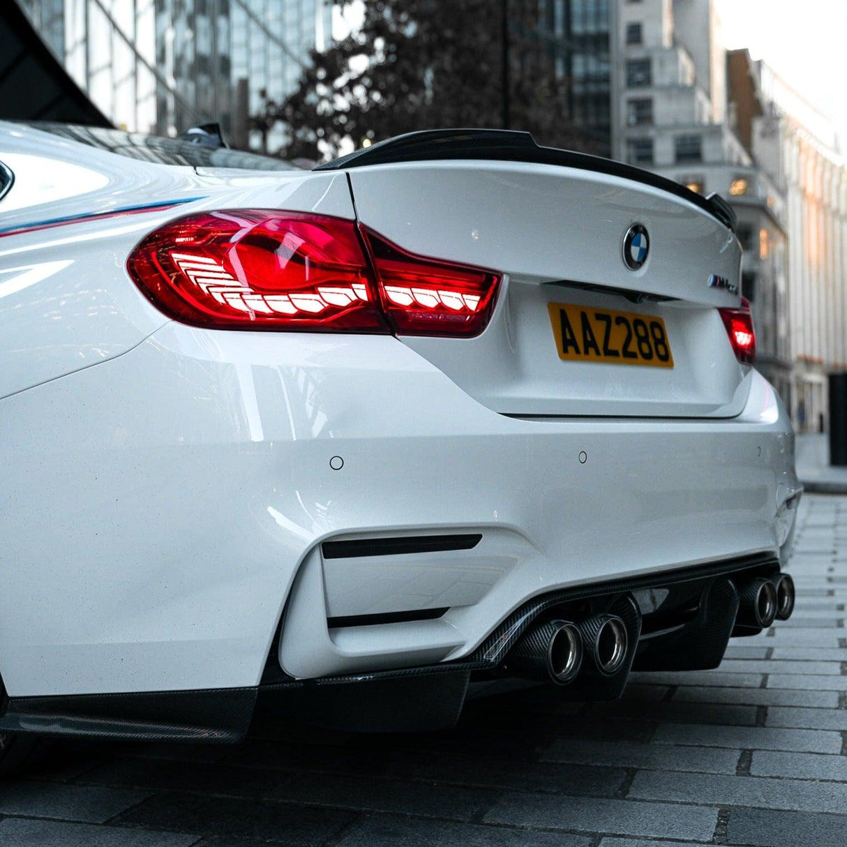 BMW F80/F82 PSM STYLE CARBON FIBRE REAR DIFFUSER - Carbon Craze